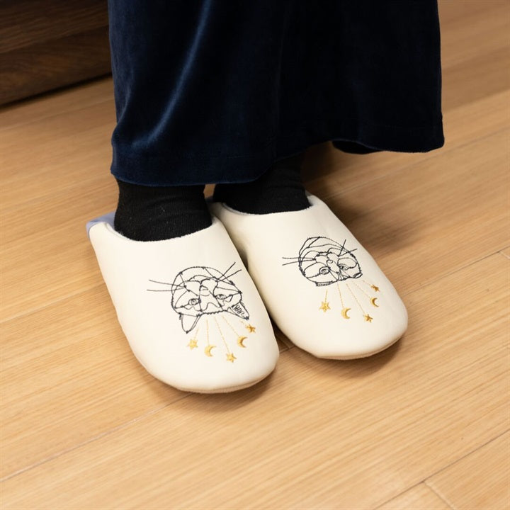 +HAyU| cat star OF Babouche ルームシューズ