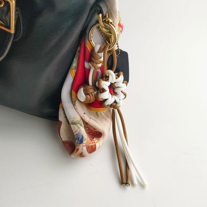 UrbanKnot｜パラコードバッグチャーム（4色・ワンタッチ装着）